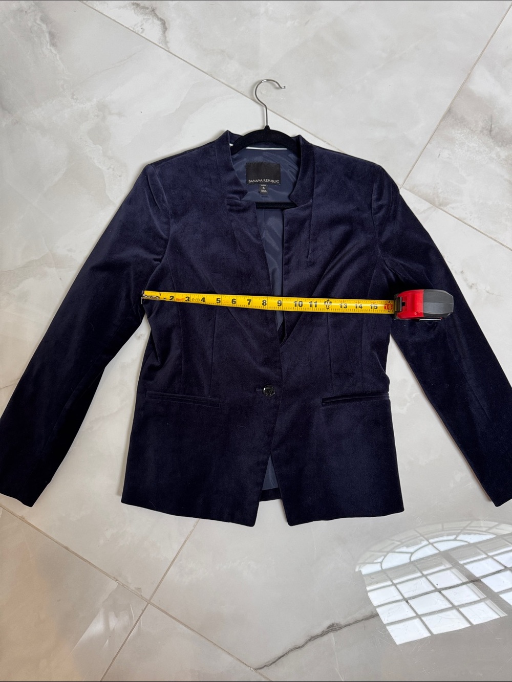 Blazer - Picture 4 of 4